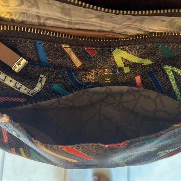 Calvin Klein Purse - Picture 4 of 11